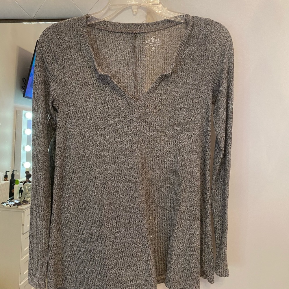 Perfect Condition Hollister Top